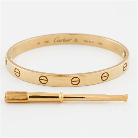 cartier love bracelet india|bracciale love cartier significato.